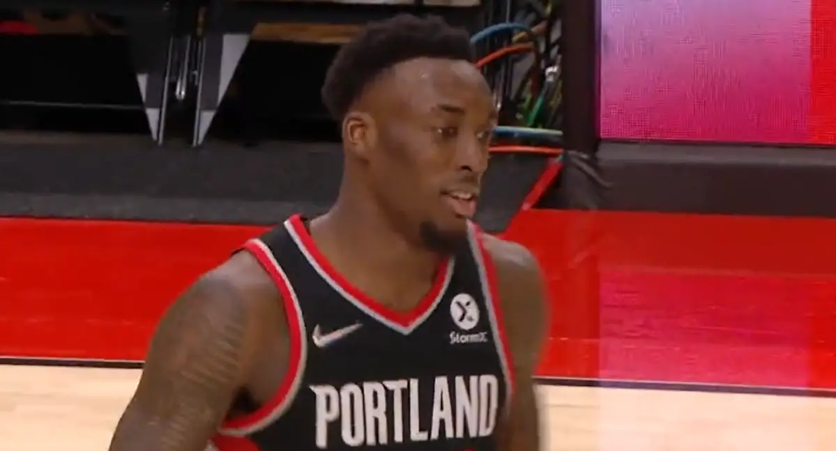 Nassir Little reportedly headed to Suns in three-team deal that sends Lillard to Bucks