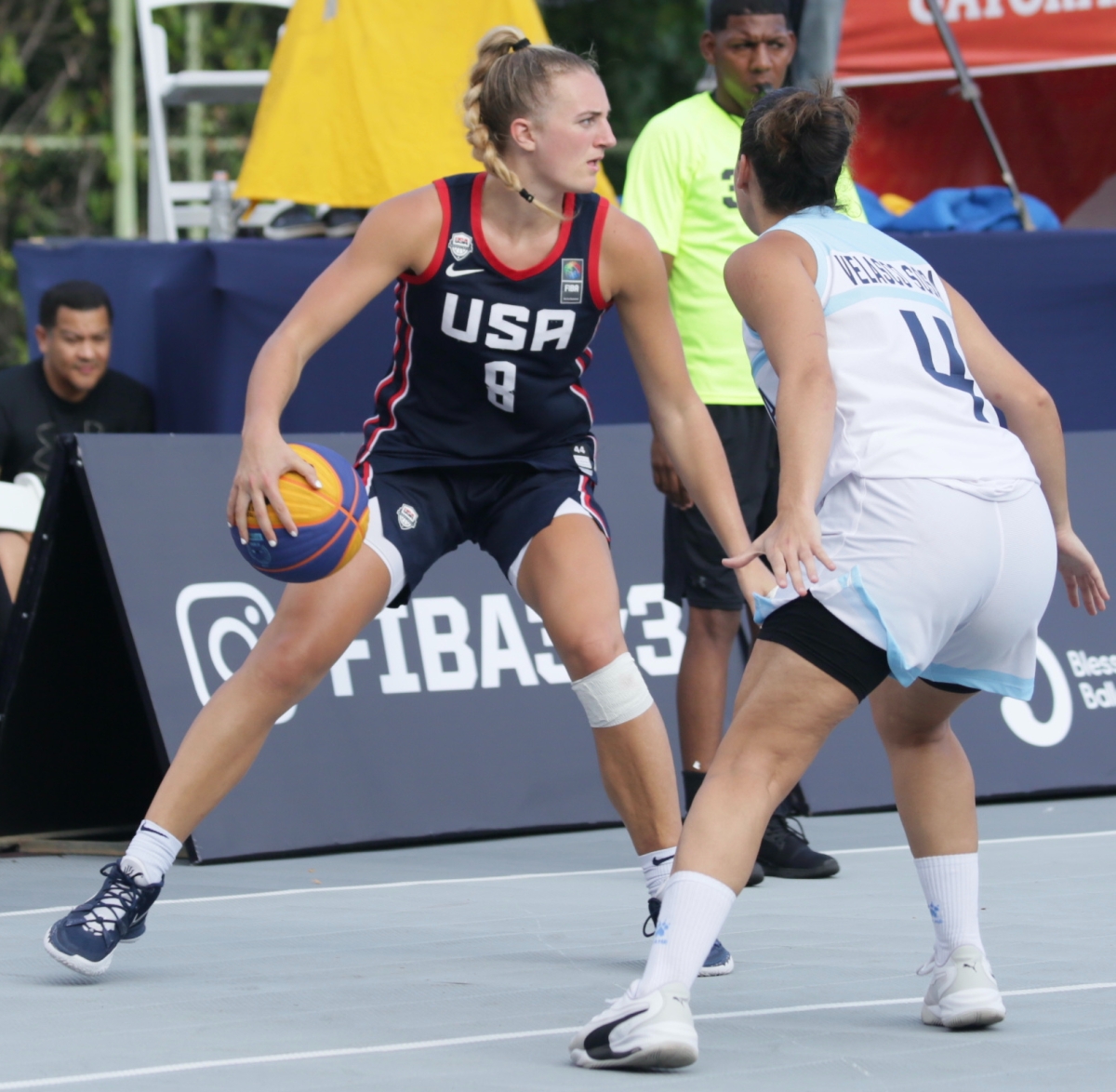 Alyssa Ustby shows off dunking skills, plays impressively for unbeaten U.S. three-on-three team