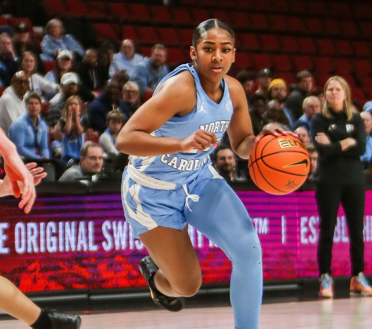 Epic comeback, 29 from Deja Kelly, send No. 8 UNC to incredible win over No. 5 Iowa State