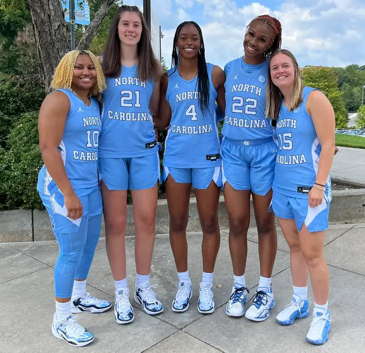 Laila Hull, Ciera Toomey impressed with how UNC women's basketball program dealt with their injuries