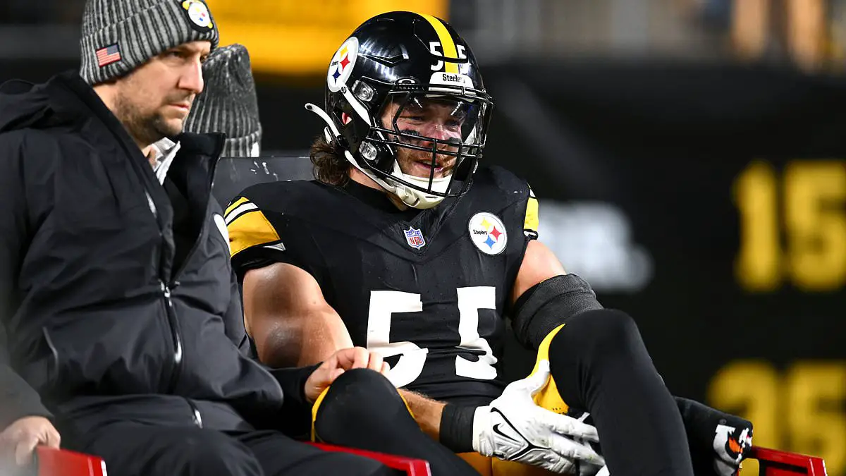 Cole Holcomb Suffers Likely Season-Ending Knee Injury With Steelers