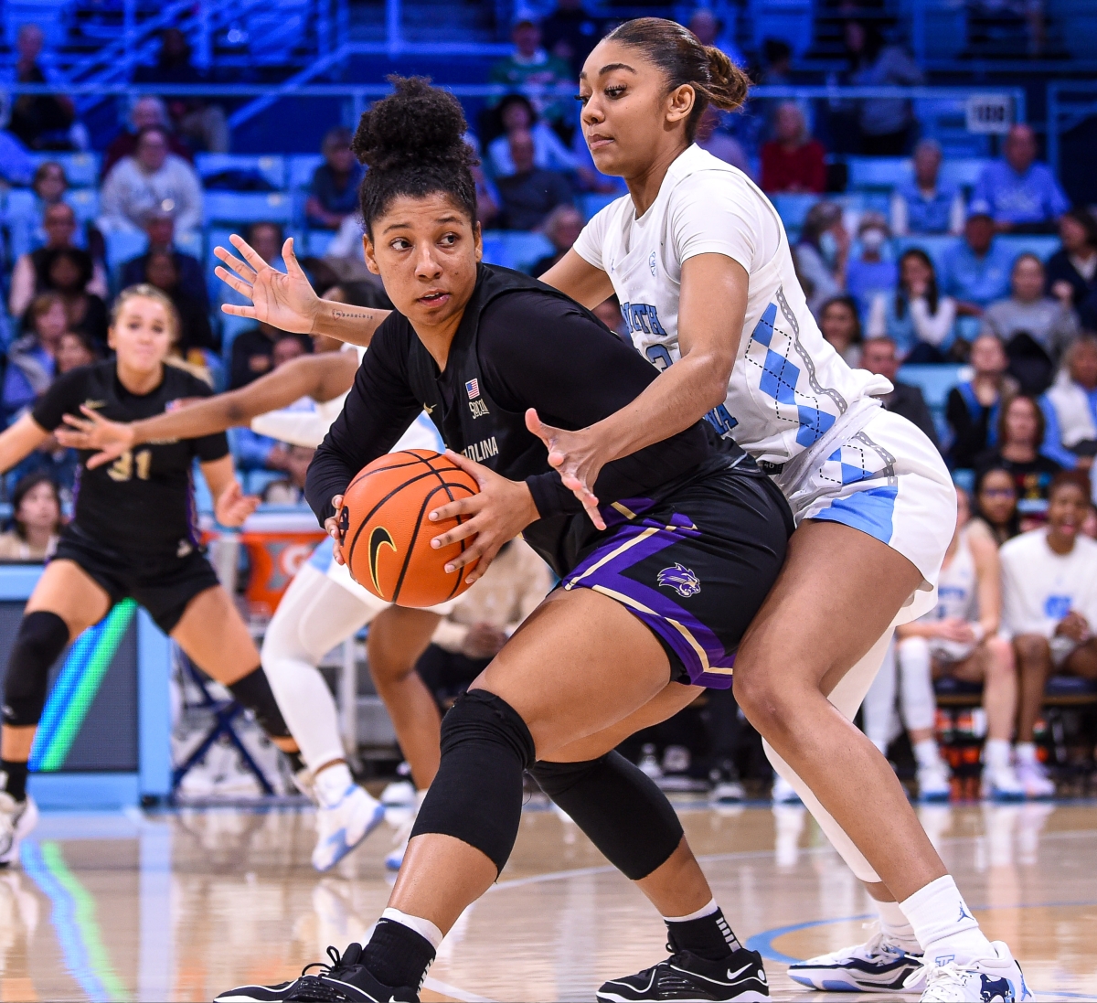 UNC Women's Basketball Transfer Teonni Key Commits To Kentucky
